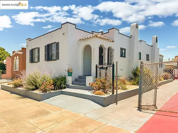 2775 E 21St St, Oakland, CA 94601