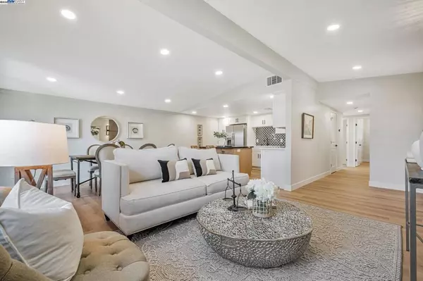 Fremont, CA 94536,4715 Dogwood Avenue