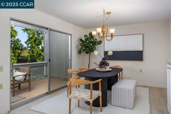 Walnut Creek, CA 94595,1349 Running Springs Rd #4