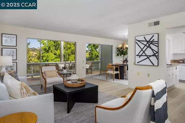 Walnut Creek, CA 94595,1349 Running Springs Rd #4