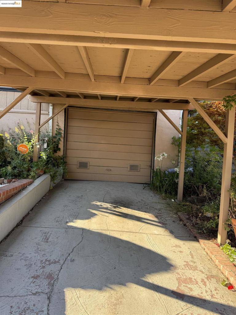 Oakland, CA 94605,2701 Oliver Ave