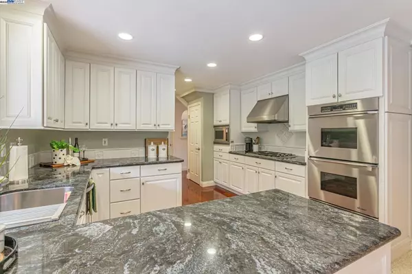 Danville, CA 94526,736 Tunbridge Rd