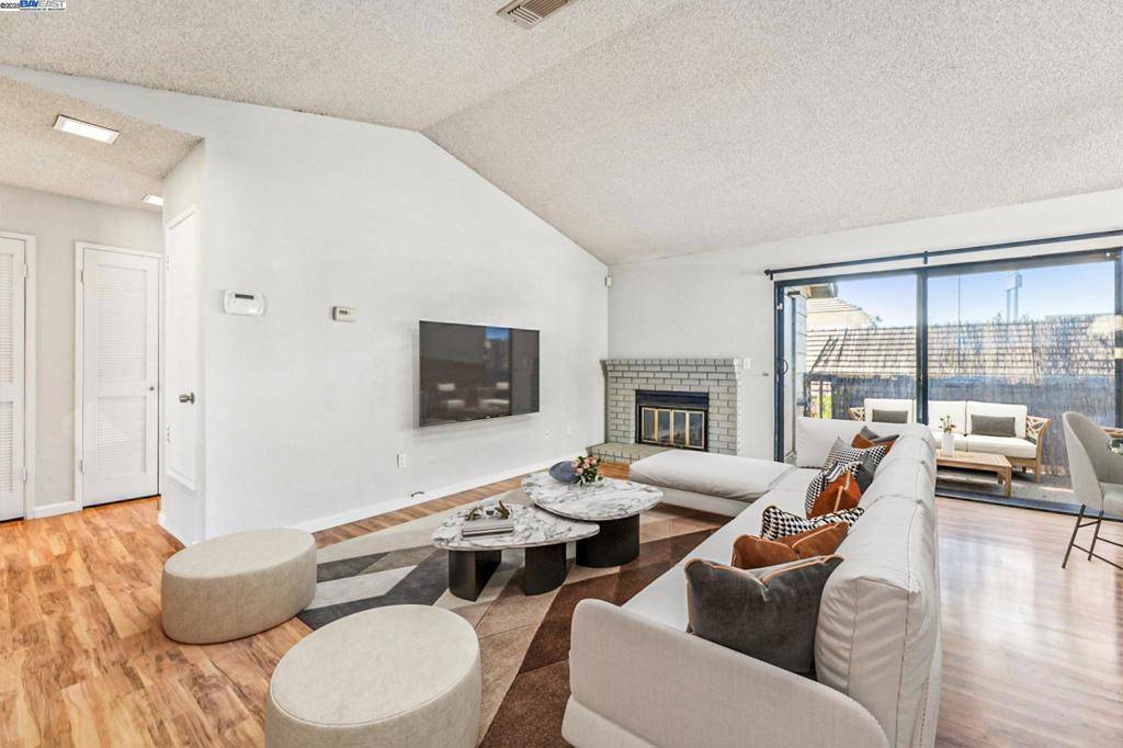 Hercules, CA 94547,1006 Chelsea
