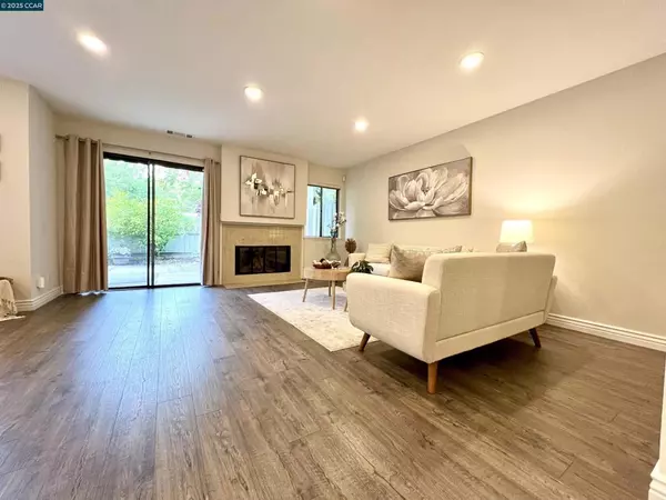 Pleasanton, CA 94588,5239 Riverdale Ct.