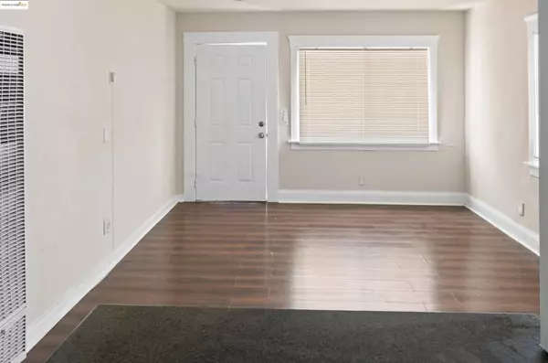 Oakland, CA 94621,1285 77Th Ave