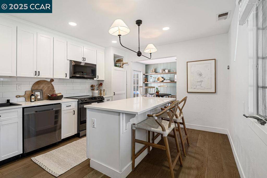 Concord, CA 94521,4161 Huckleberry Dr