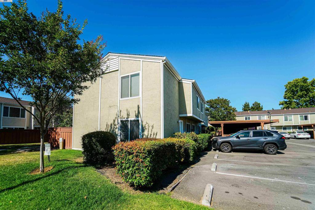 Fremont, CA 94538-4045,4537 Capewood Ter.