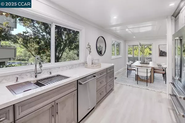 Walnut Creek, CA 94595,3210 Rossmoor Pkwy #2