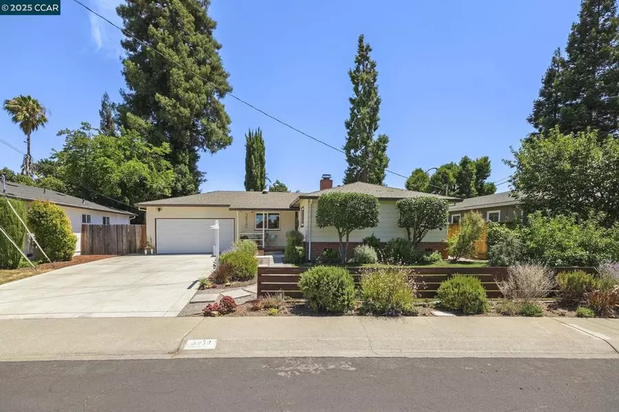 3930 Cottonwood Drive, Concord, CA 94519-1202