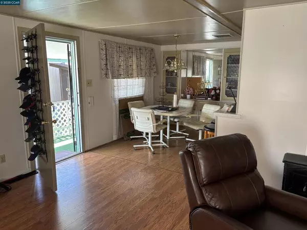 San Pablo, CA 94806,16401 San Pablo