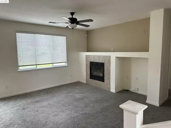 Antioch, CA 94531-9999,1843 crown peak way