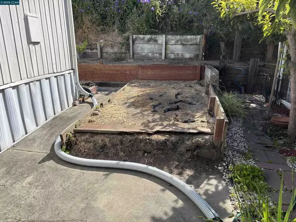 San Pablo, CA 94572,16401 San Pablo Ave