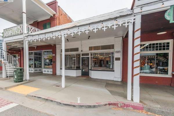 Weaverville, CA 96093,515 Main St.