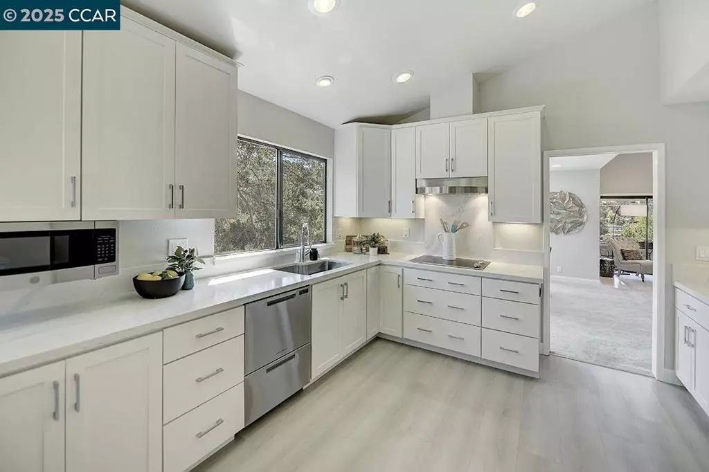 Walnut Creek, CA 94595-0473,3612 Rossmoor Parkway #1
