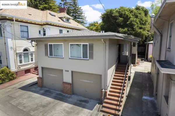 5438 Claremont Avenue, Oakland, CA 94618