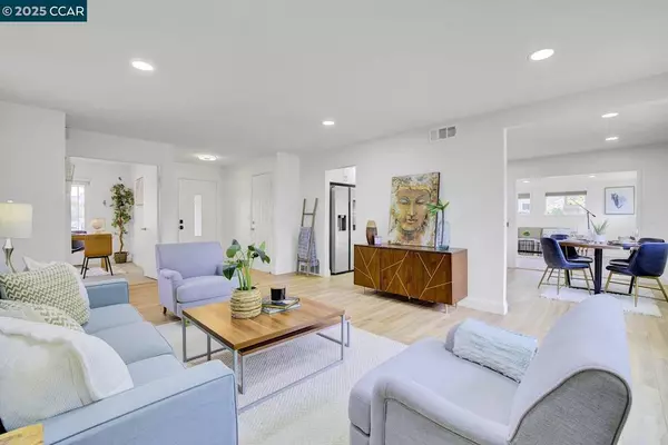 San Ramon, CA 94583,9821 Broadmoor Dr