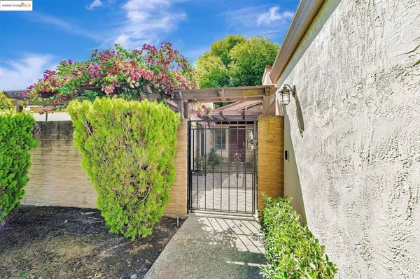 Stockton, CA 95207,1866 Venetian Dr