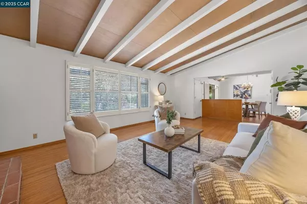 Walnut Creek, CA 94596,2101 Hillview Dr