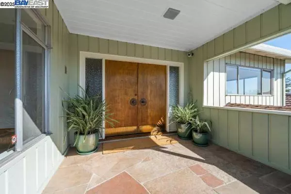 Oakland, CA 94602,4120 Rhoda Ave