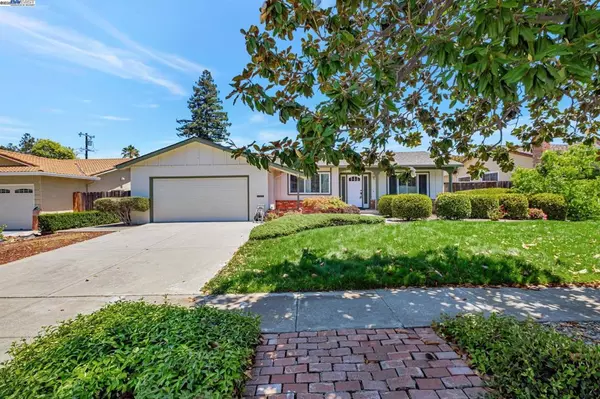 Fremont, CA 94539,42650 Sully