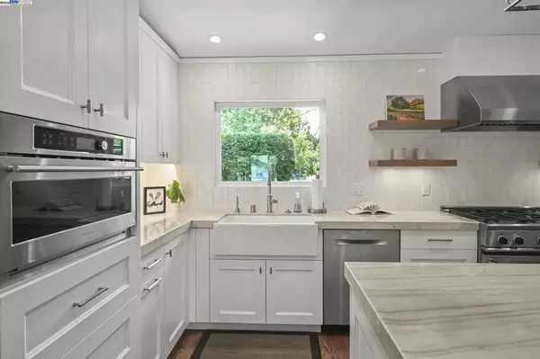 Danville, CA 94526,587 Old Orchard Dr