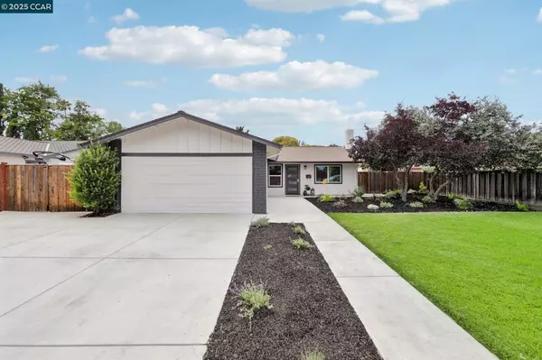 562 Swallow Dr, Livermore, CA 94551