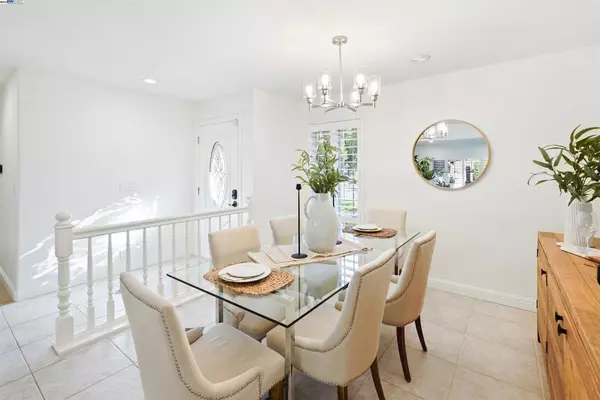 Pleasanton, CA 94588,3211 Harvey Ct