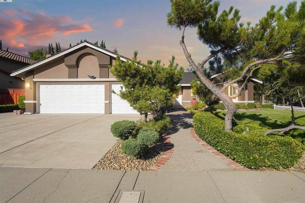 Pleasanton, CA 94588,3211 Harvey Ct
