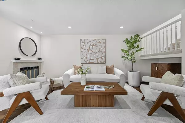 Mountain View, CA 94043,163 Gladys Ave
