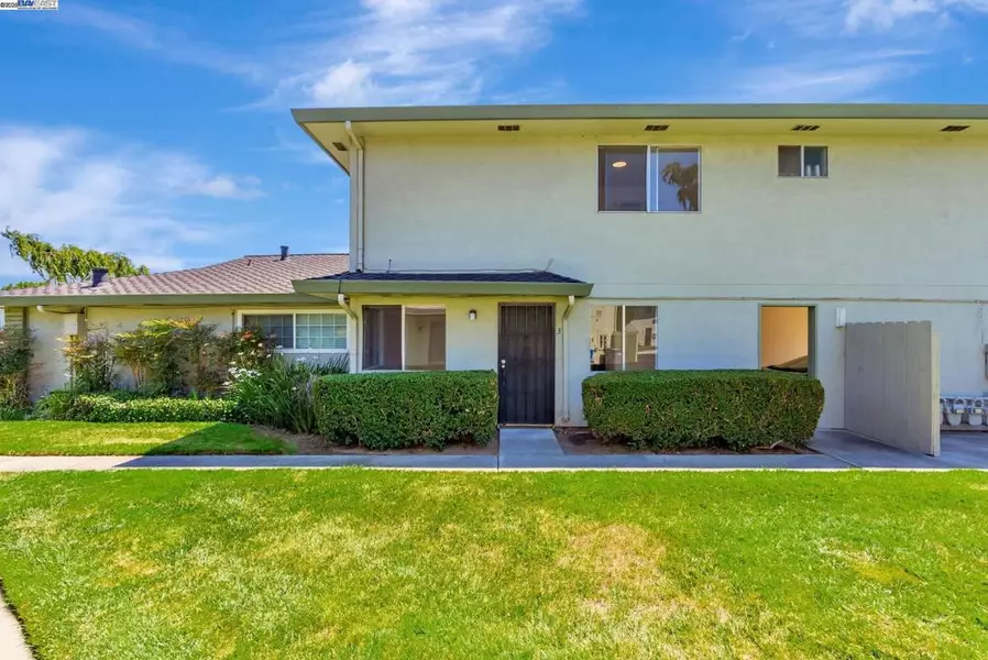 2274 Peacock Pl #3, Union City, CA 94587
