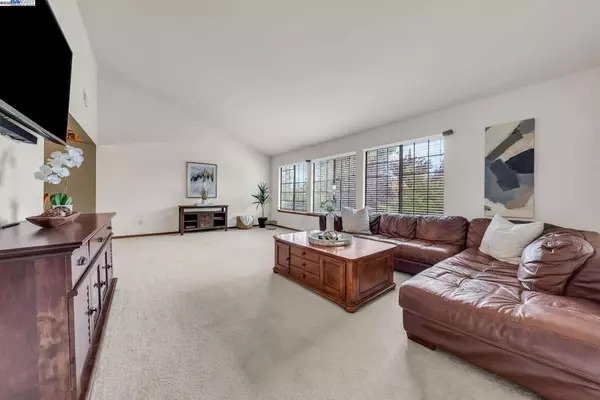 San Ramon, CA 94583,22 Cobblestone Ct