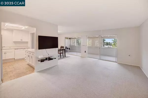Walnut Creek, CA 94595,1427 Rockledge #5
