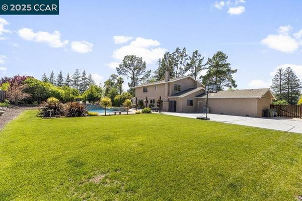 Danville, CA 94526,316 Zamora Pl