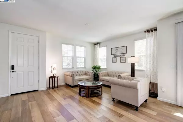 Roseville, CA 95747,2401 Pleasant Grove Blvd