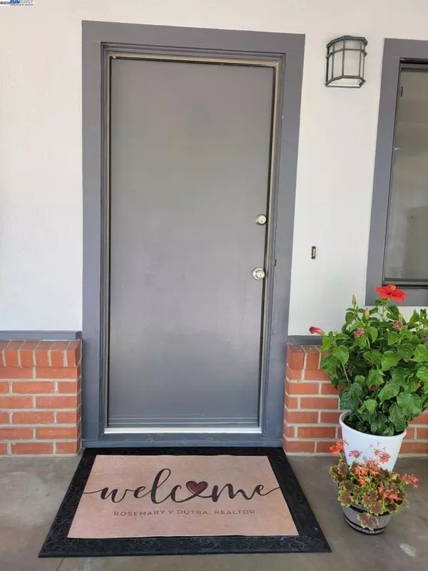 Livermore, CA 94550,471 Rose St