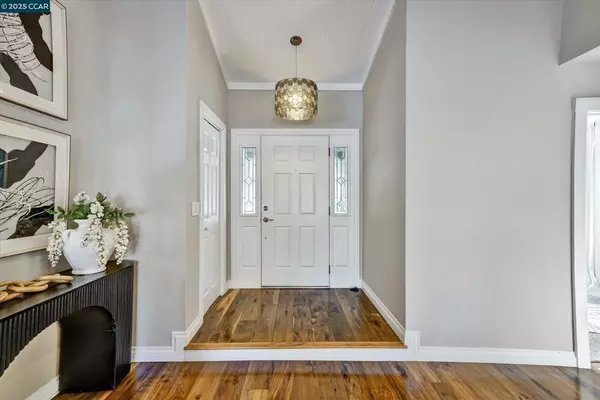 Pleasanton, CA 94588,5052 Glenwood Ct