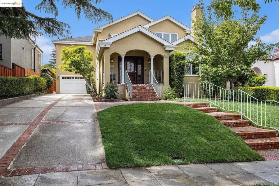 1415 Vancouver Ave, Burlingame, CA 94010