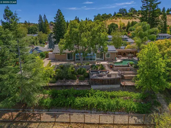 Danville, CA 94526,34 Willowview Ct