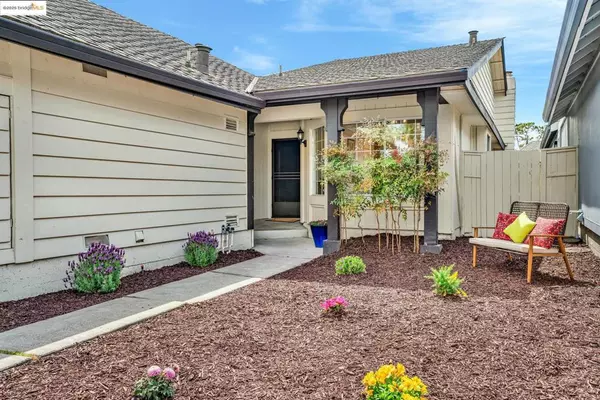 Alameda, CA 94502,121 Brighton Rd