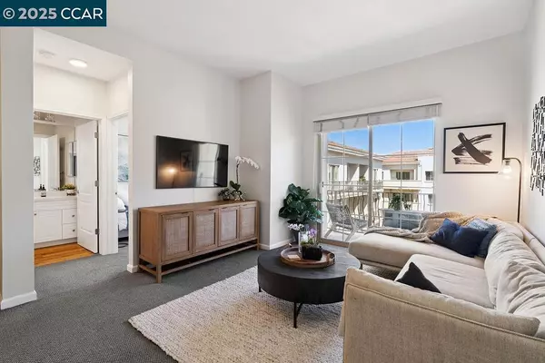 Walnut Creek, CA 94596,1315 Alma Ave #412