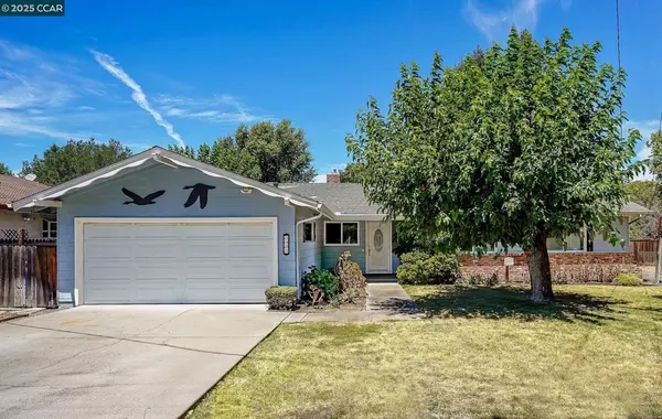1801 Whitman Rd, Concord, CA 94518