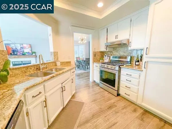 Hercules, CA 94547,232 Oneil Cir