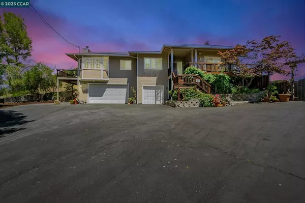 631 La Vista Rd, Walnut Creek, CA 94598-4845