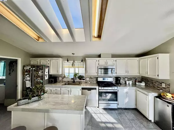San Jose, CA 95138,6130 Monterey Rd
