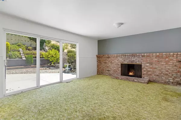 San Leandro, CA 94577,2724 Benedict Dr