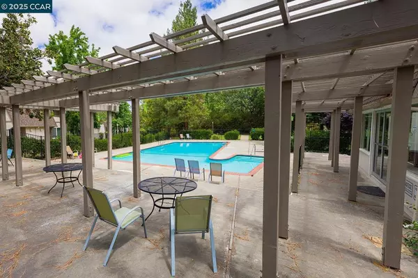 Concord, CA 94521,1568 Schenone Court #B