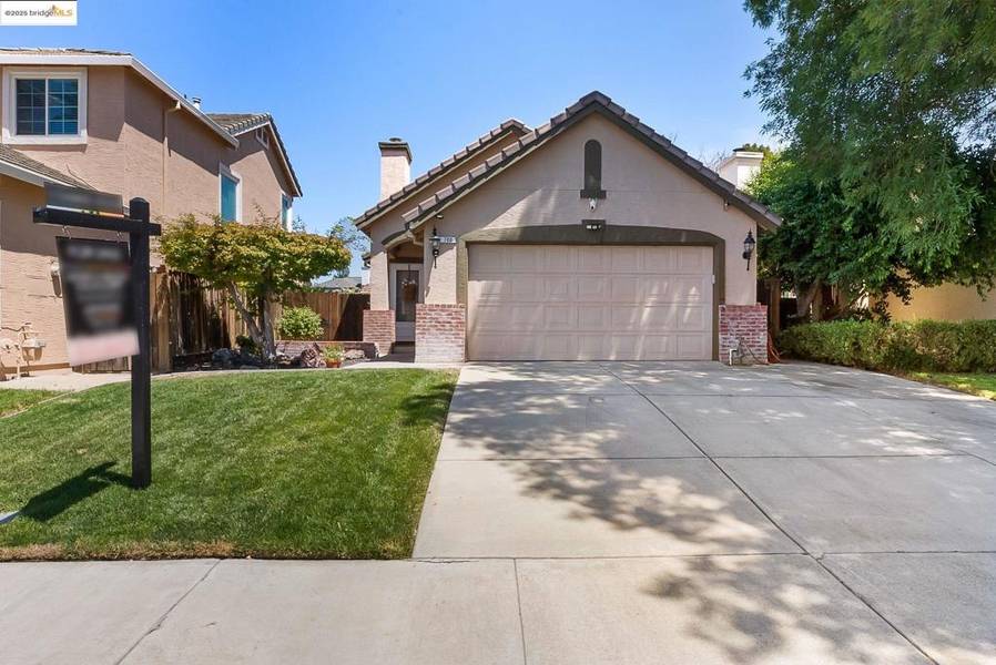 700 Crossridge Ct, Brentwood, CA 94513