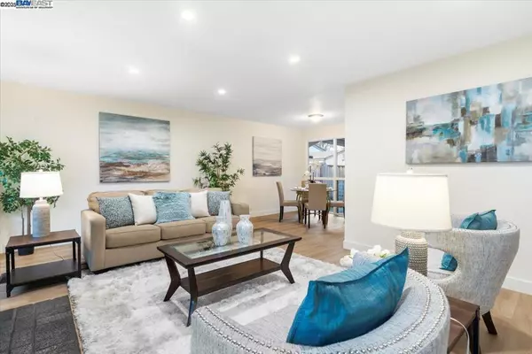 Hayward, CA 94544,565 Lagunitas Ln