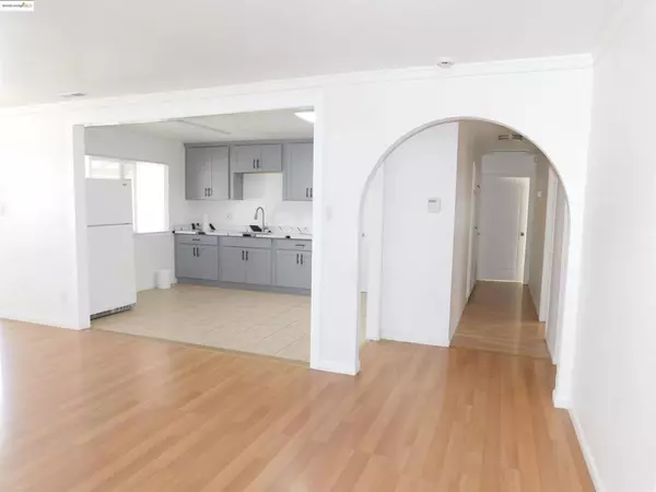 San Leandro, CA 94578,3411 Del Monte Way