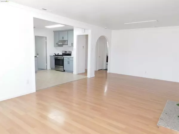 San Leandro, CA 94578,3411 Del Monte Way